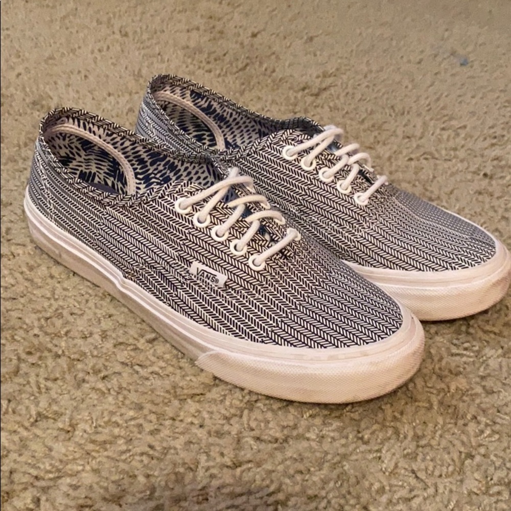 Black and White Pattern Vans